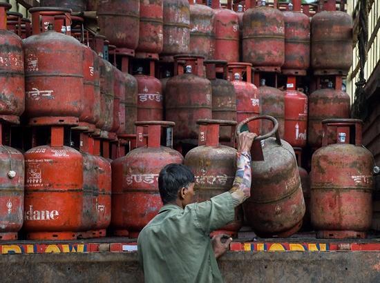 35 दिन बाद नहीं बल्कि इतने दिन बाद करवा सकेंगे सिलेंडर बुक