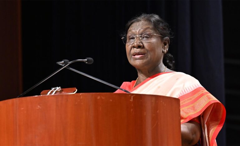 कटक के मेडिकल कॉलेज में हुए हादसे पर राष्ट्रपति मुर्मु ने जताया शोक, बोलीं-घटना से व्यथित हूं