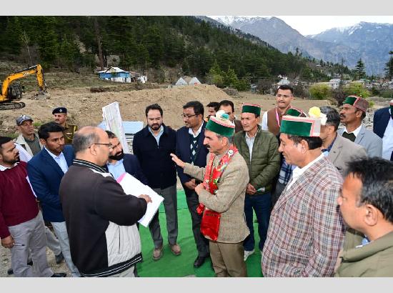 राजीव गांधी डे-बोर्डिंग स्कूल के लिए जारी होंगे दस करोड़ रुपयेः मुख्यमंत्री
