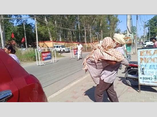 पंजाब MC चुनाव: मजीठा में भारी मतदान; पोलिंग बूथ पर बुज़ुर्ग मतदाताओं को हुई परेशानी