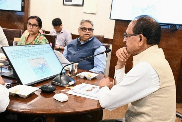 खरीफ बुवाई, मानसून और सूखा प्रबंधन की समीक्षा, 262 संवेदनशील जिलों पर केंद्र की विशेष नजर: शिवराज सिंह चौहान
