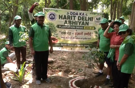 ‘मिशन ग्रीन दिल्ली’ पहल के तहत डीडीए ने पौधरोपण कार्यक्रम का किया आयोजन, कई पौधे लगाए गए