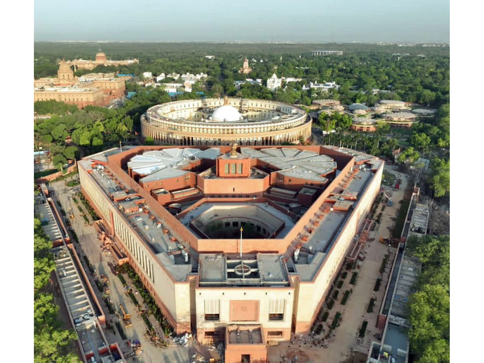मानसून सत्र: आज लोकसभा में पेपर लीक बिल पर चर्चा, राज्यसभा में MSME विधेयक होगा पेश