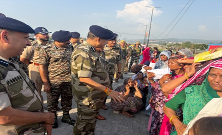 अमरनाथ यात्रा की सुरक्षा व्यवस्था का सीआईएसएफ प्रमुख ने व्यापक निरीक्षण किया, सभी एजेंसियों के साथ उच्चस्तरीय बैठक की