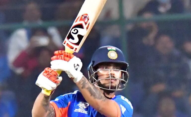 ICC Rankings: ईशान किशन टी20 के नंबर वन बल्लेबाज बने, अभिषेक शर्मा को पीछे छोड़ पहला स्थान किया हासिल
