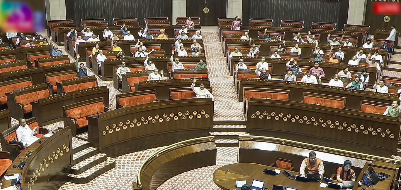 Monsoon Session: लोकसभा की कार्यवाही अनिश्चितकाल के लिए स्थगित, हंगामे के बीच कई अहम बिल हुए पास
