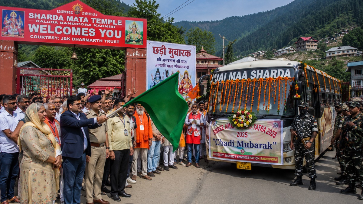 बांदीपोरा से शुरू हुई छोटी अमरनाथ यात्रा, कड़ी सुरक्षा के बीच 108 श्रद्धालुओं का जत्था रवाना