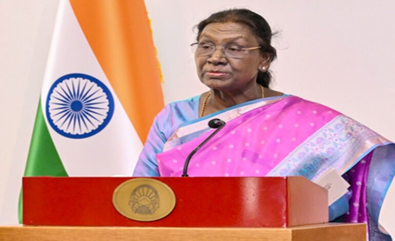 रक्षाबंधन हमारी प्राचीन उपासना और सांस्कृतिक परंपरा का अभिन्न हिस्सा: राष्ट्रपति मुर्मु
