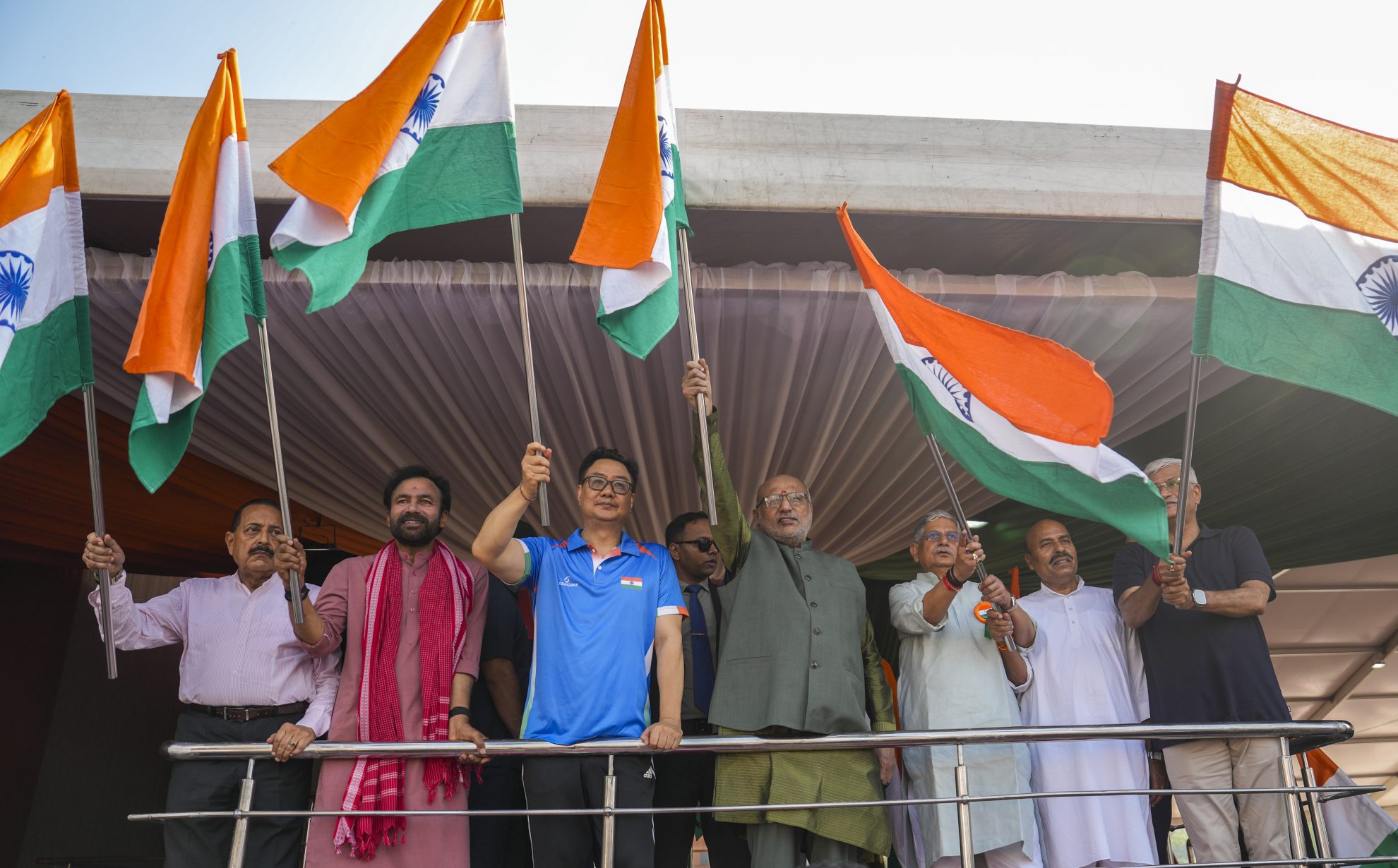 ‘हर घर तिरंगा’ बाइक रैली: ‘वंदे मातरम्’ ने देशभक्ति की भावना जगाई: उपराष्ट्रपति